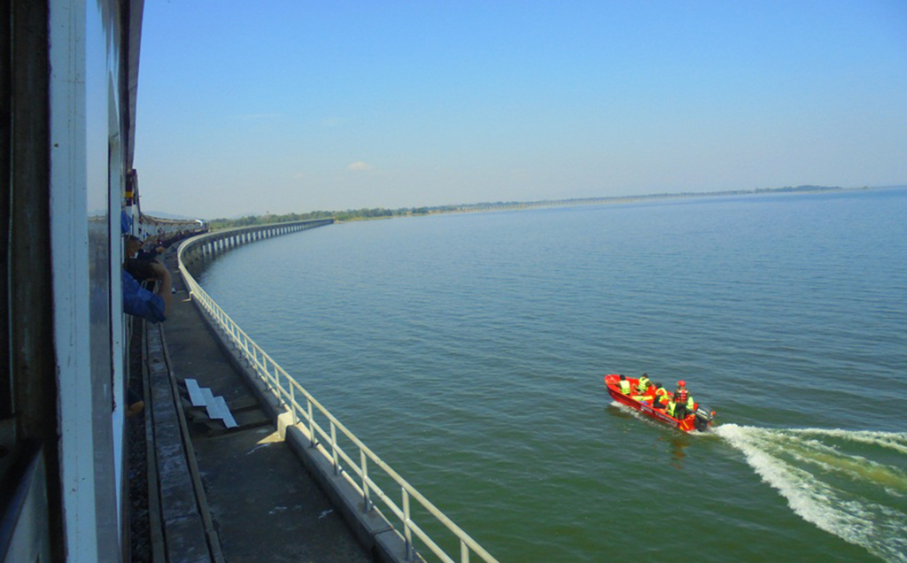 เขื่อนป่าสักชลสิทธิ์